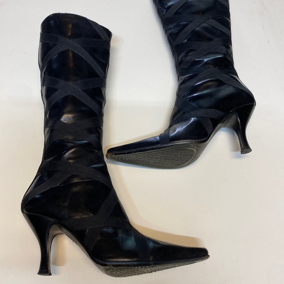Donald J. Pliner Shoes - Donald J Pliner Size 6 M Black Boots